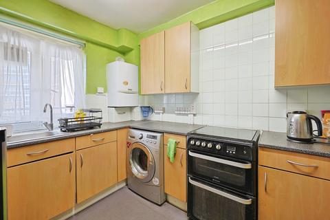 3 bedroom duplex for sale, Clem Attlee Court, Fulham, SW6