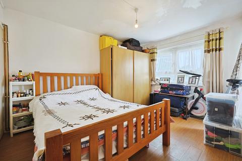 3 bedroom duplex for sale, Clem Attlee Court, Fulham, SW6