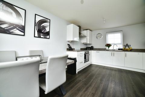 3 bedroom detached house for sale, Clarke Avenue, Hessle, HU13