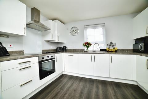 3 bedroom detached house for sale, Clarke Avenue, Hessle, HU13