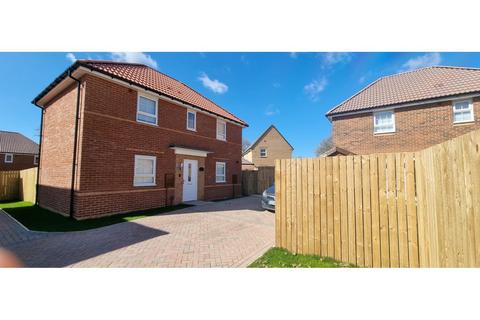 3 bedroom detached house for sale, Clarke Avenue, Hessle, HU13