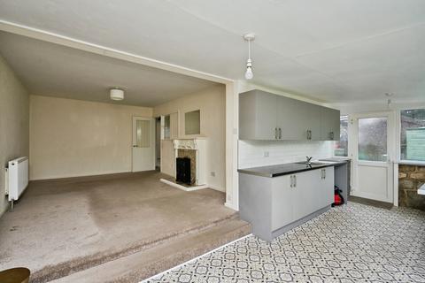 3 bedroom semi-detached bungalow for sale, Trafalgar Drive, Binstead, Ryde, PO33