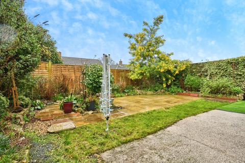 3 bedroom semi-detached bungalow for sale, Trafalgar Drive, Binstead, Ryde, PO33
