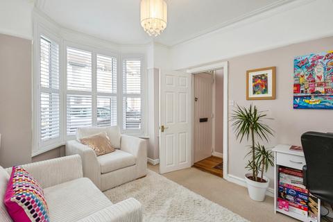 2 bedroom terraced house for sale, Vernon Avenue, Southsea, PO4