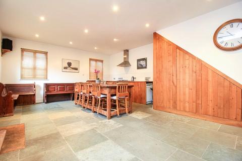 undefined, Weir Road, Balham, SW12