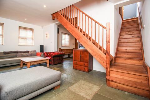 undefined, Weir Road, Balham, SW12