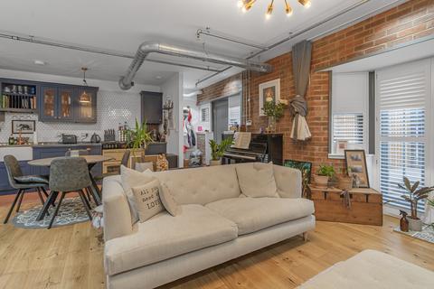 undefined, 2 Sydenham Avenue, London, SE26