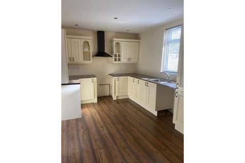 undefined, Avondale, hull, HU4