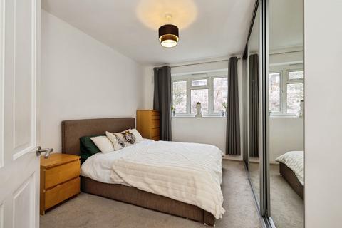 1 bedroom apartment for sale, Wapping Lane, London, E1W