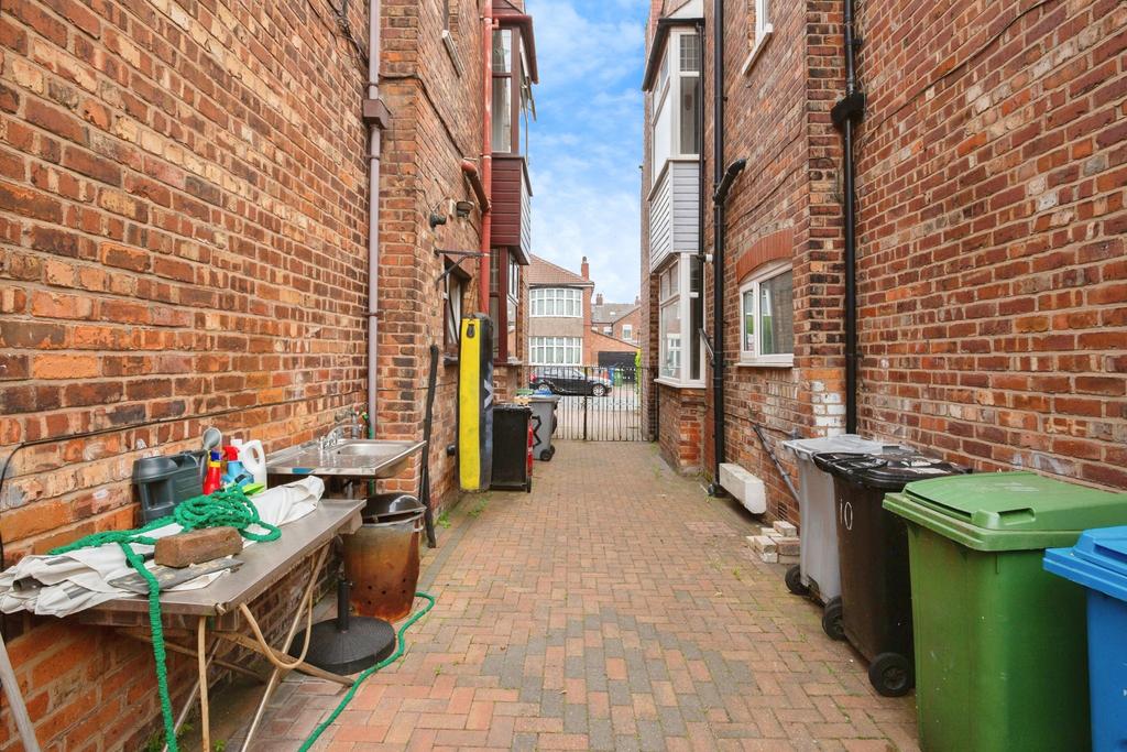 Side Passage