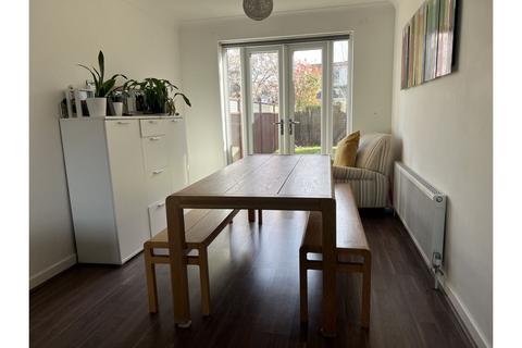 3 bedroom semi-detached house for sale, Holme Crescent, Cottingham, HU16