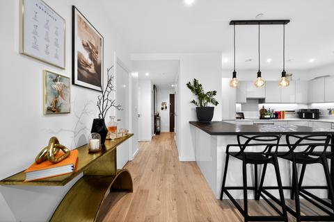 2 bedroom apartment for sale, 17 Silvertown Way, London, E16