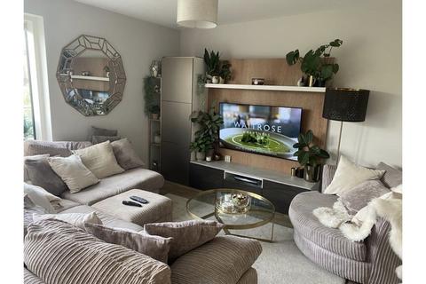 3 bedroom flat for sale, Bailey Street, London, SE8