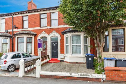 Flat - Sherbourne Road, Blackpool, FY1