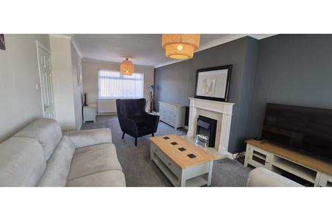 3 bedroom terraced house for sale, Squires Gate Lane, Blackpool, FY4
