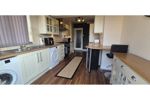 3 bedroom terraced house for sale, Squires Gate Lane, Blackpool, FY4