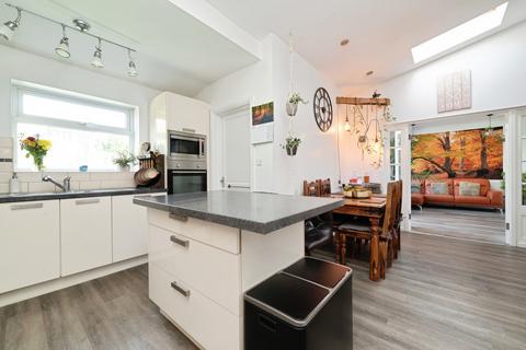 undefined, Main Street, Beverley, HU17