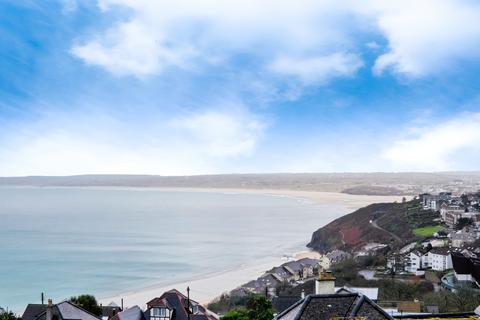 4 bedroom flat for sale, Valley Road, St. Ives, TR26