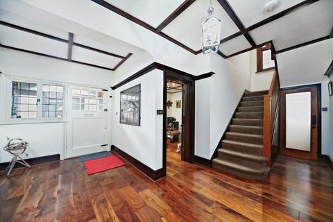 5 bedroom semi-detached house for sale, Woodbourne Avenue, London, SW16