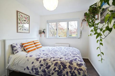 1 bedroom flat for sale, Sydenham Road, London, SE26