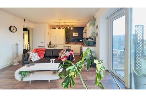 2 bedroom flat for sale, Marine Street, London, SE16