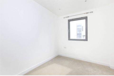 2 bedroom flat for sale, Clement Avenue, London, SW4