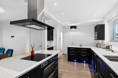 undefined, Gresham Close, Newquay, TR7