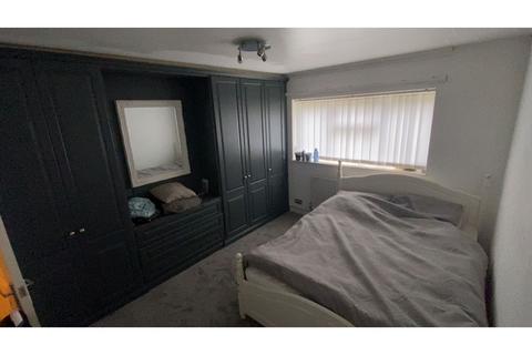 undefined, Bowes Walk, Hull, HU5