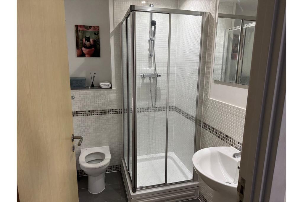 En-suite W.C.