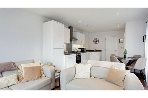 1 bedroom flat for sale, Waterfall Cottages, London, SW19