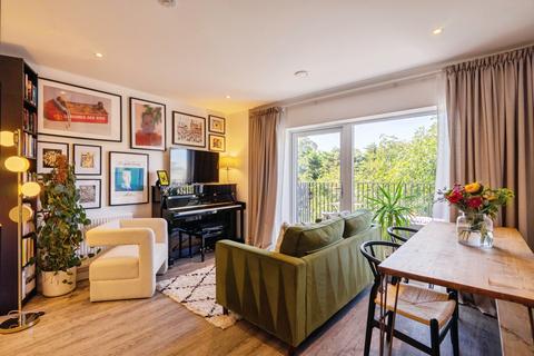 1 bedroom apartment for sale, 26 Brumwell Avenue, Woolwich, SE18