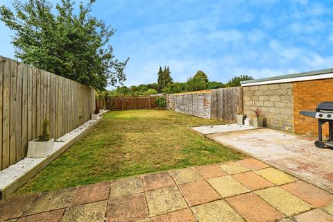 undefined, Kirkway, Hull, HU10