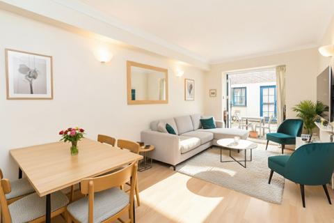 Grange Yard, London, SE1