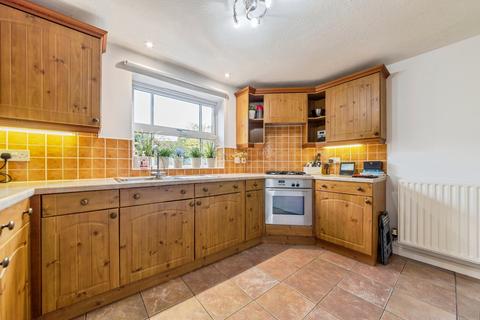 4 bedroom detached house for sale, Clay Hill Road, Sleaford, NG34