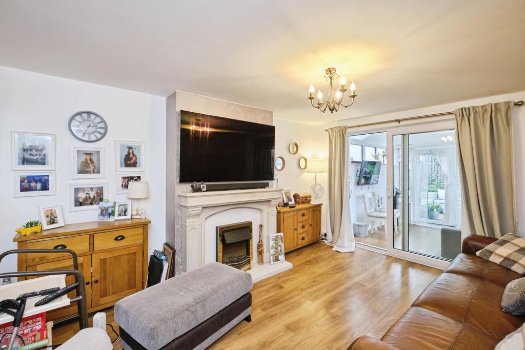 House in Birmingham, Stockland Green - View 2
