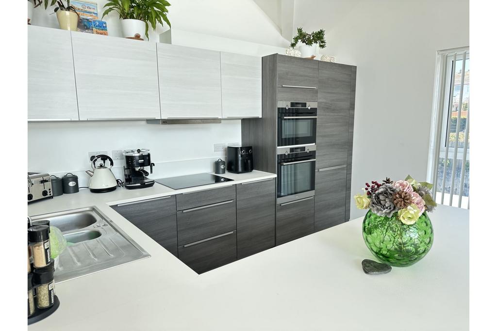 Apartment Kitchen