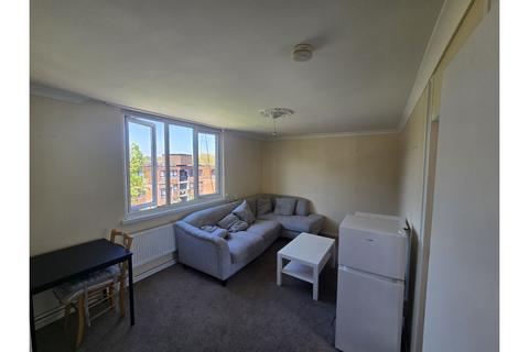 Carlton Grove, London, SE15