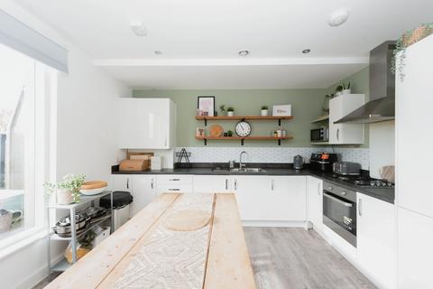 undefined, 3 Breakspear Gardens, London, SW19