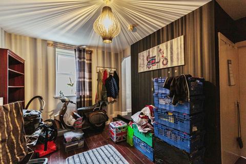 2 bedroom end of terrace house for sale, Hyde Road, Blackpool, FY1