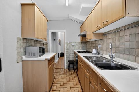 3 bedroom terraced house for sale, Westmount Road, London, SE9