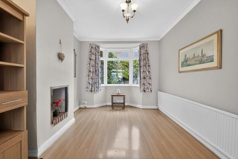 3 bedroom terraced house for sale, Westmount Road, London, SE9
