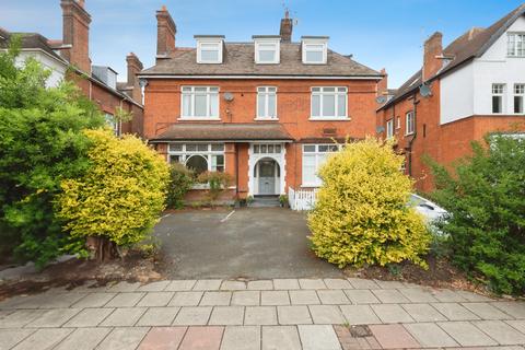 West Hill, Putney, SW15