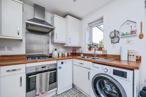 3 bedroom end of terrace house for sale, Lovesey Avenue, Nottingham, NG15