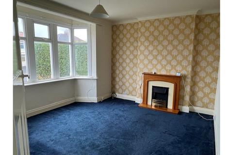 3 bedroom semi-detached house for sale, Kingscote Drive, Blackpool, FY3