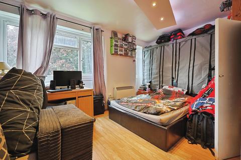 undefined, Pearscroft Road, London, SW6