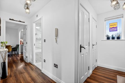 2 bedroom apartment for sale, Blytheswood Place, London, SW16