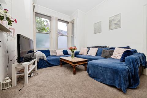 4 bedroom terraced house for sale, Taybridge Road, Battersea, SW11
