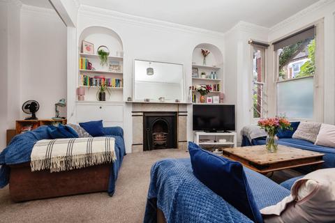 4 bedroom terraced house for sale, Taybridge Road, Battersea, SW11