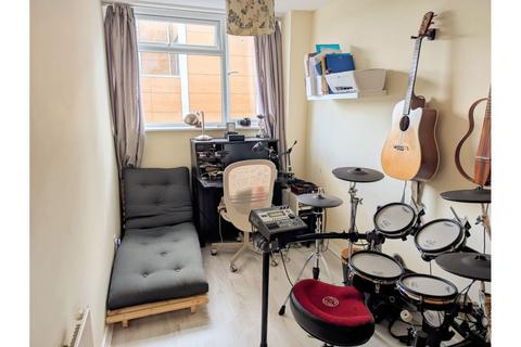 3 bedroom maisonette for sale, Chatham Road, Battersea, SW11