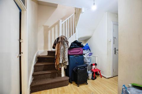 undefined, Gleneagles Close, London, SE16